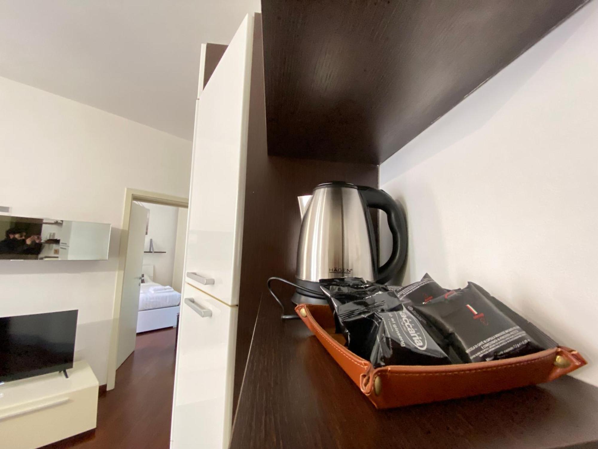 בולוניה Avantgard Rooms Western Station מראה חיצוני תמונה