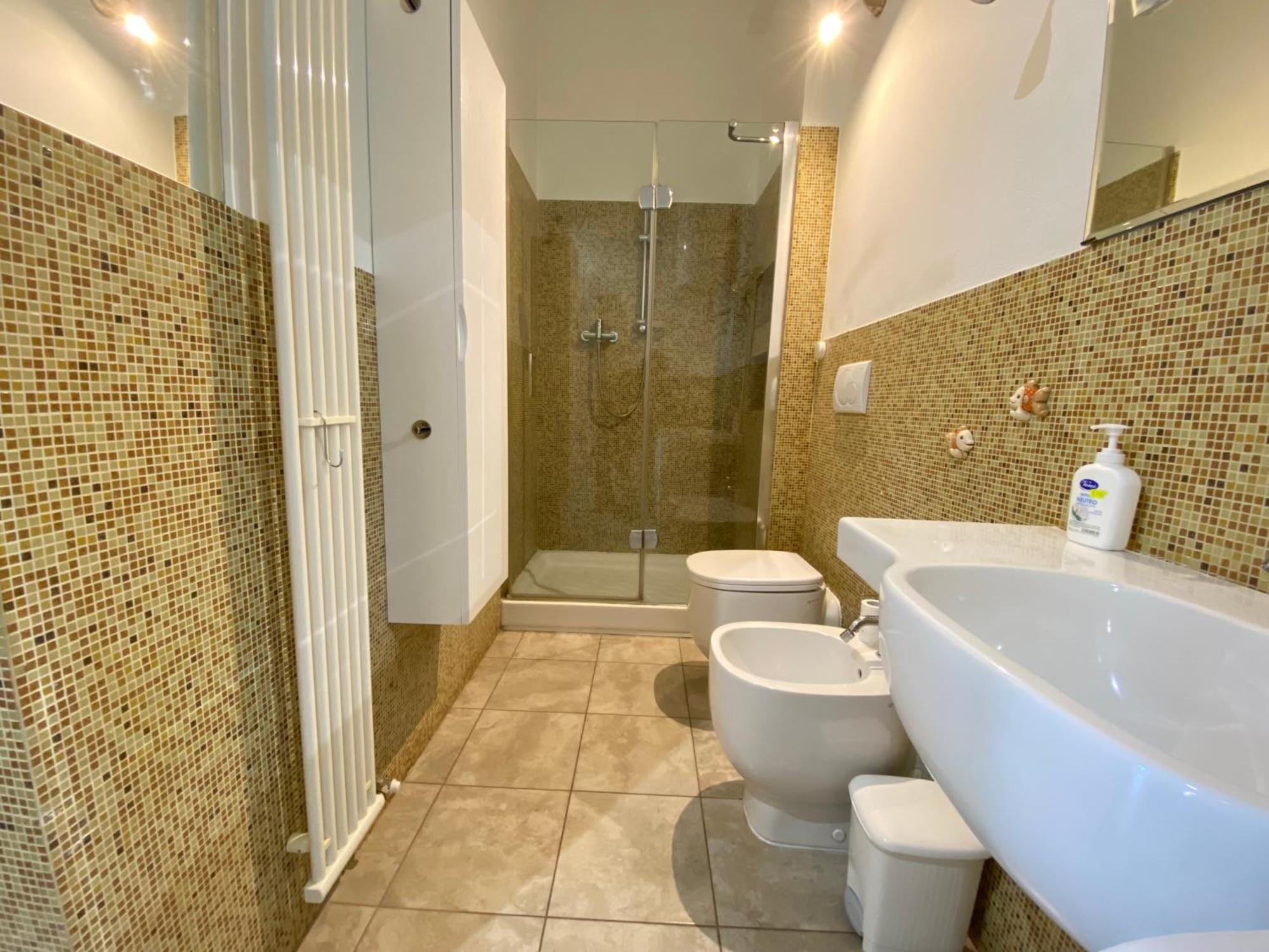 בולוניה Avantgard Rooms Western Station מראה חיצוני תמונה
